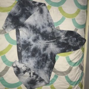 cropped gray and white tye die hoodie
